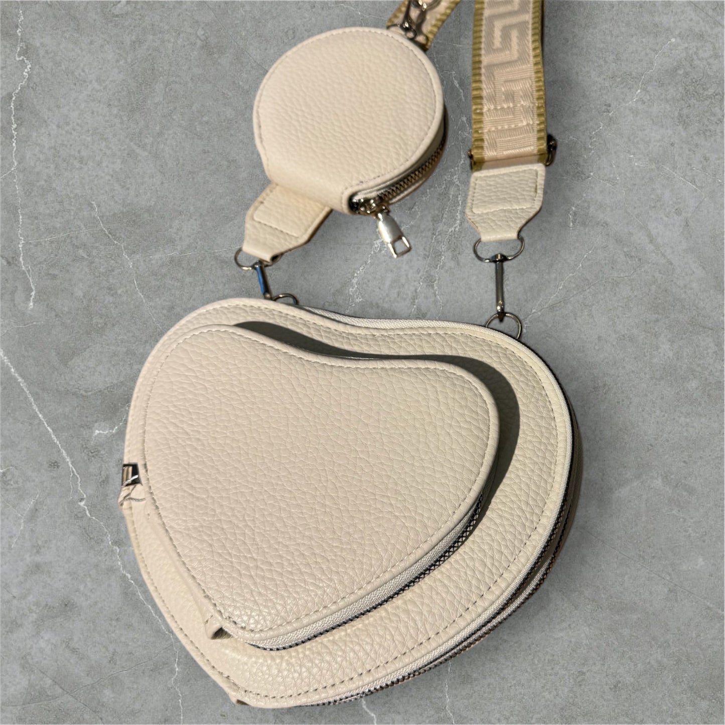 Umhängetasche + Poket Tasche „Heart“