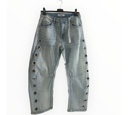 Balloon Fit Jeans