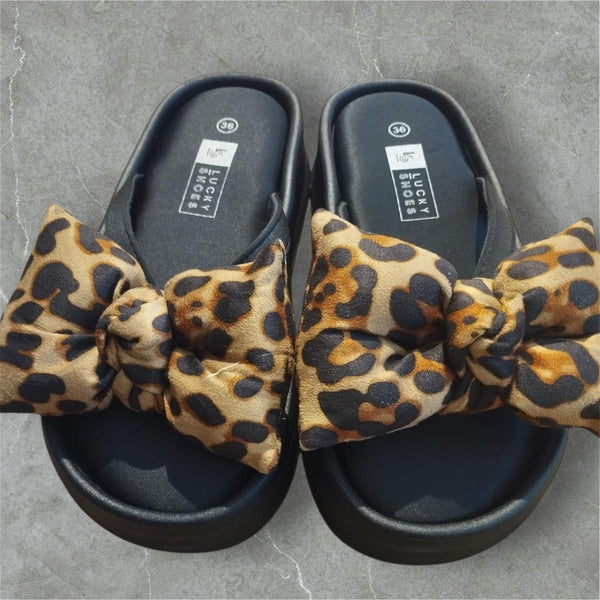 Schläppchen „Leo Love“
